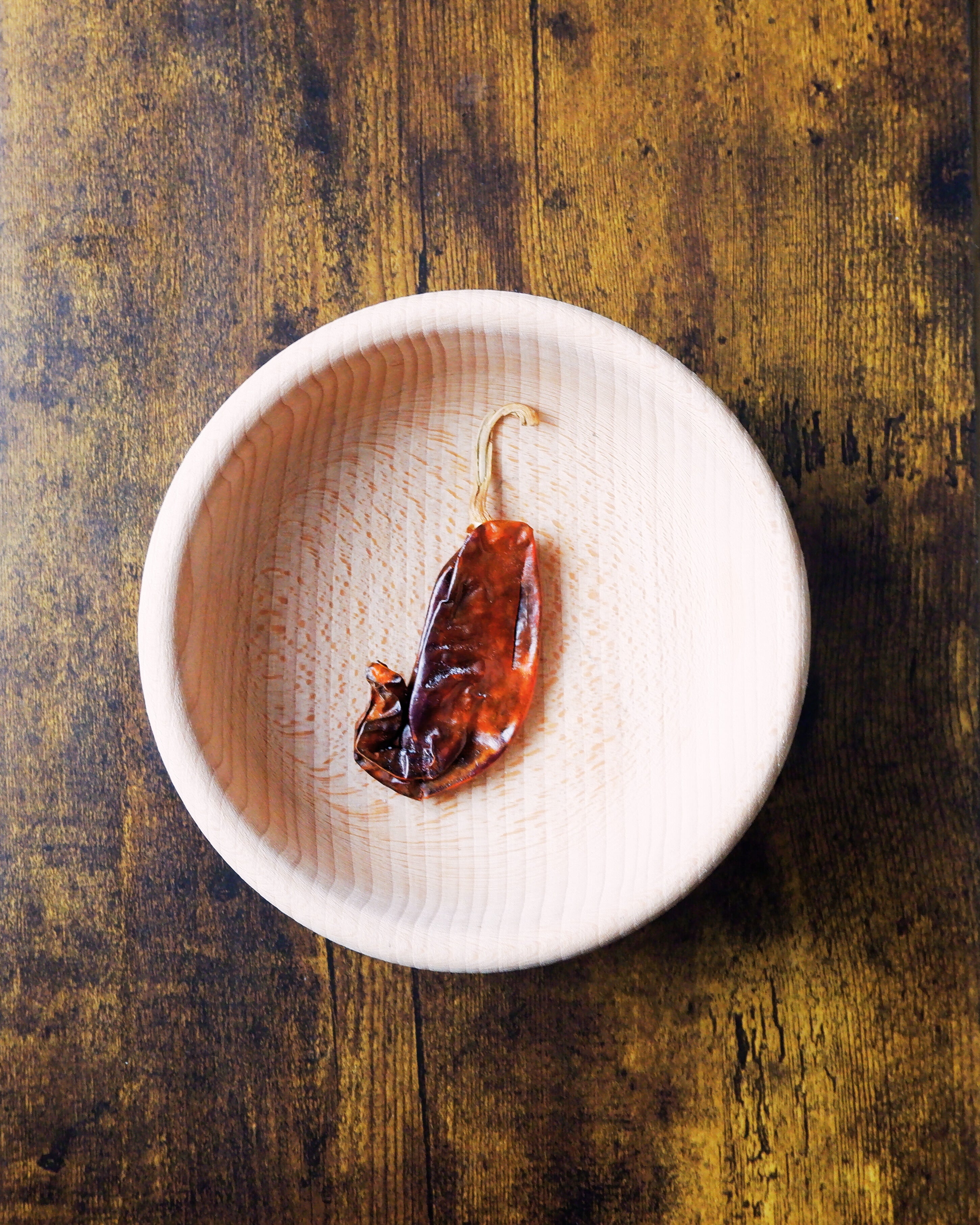 Dried Guajillo pepper 100g