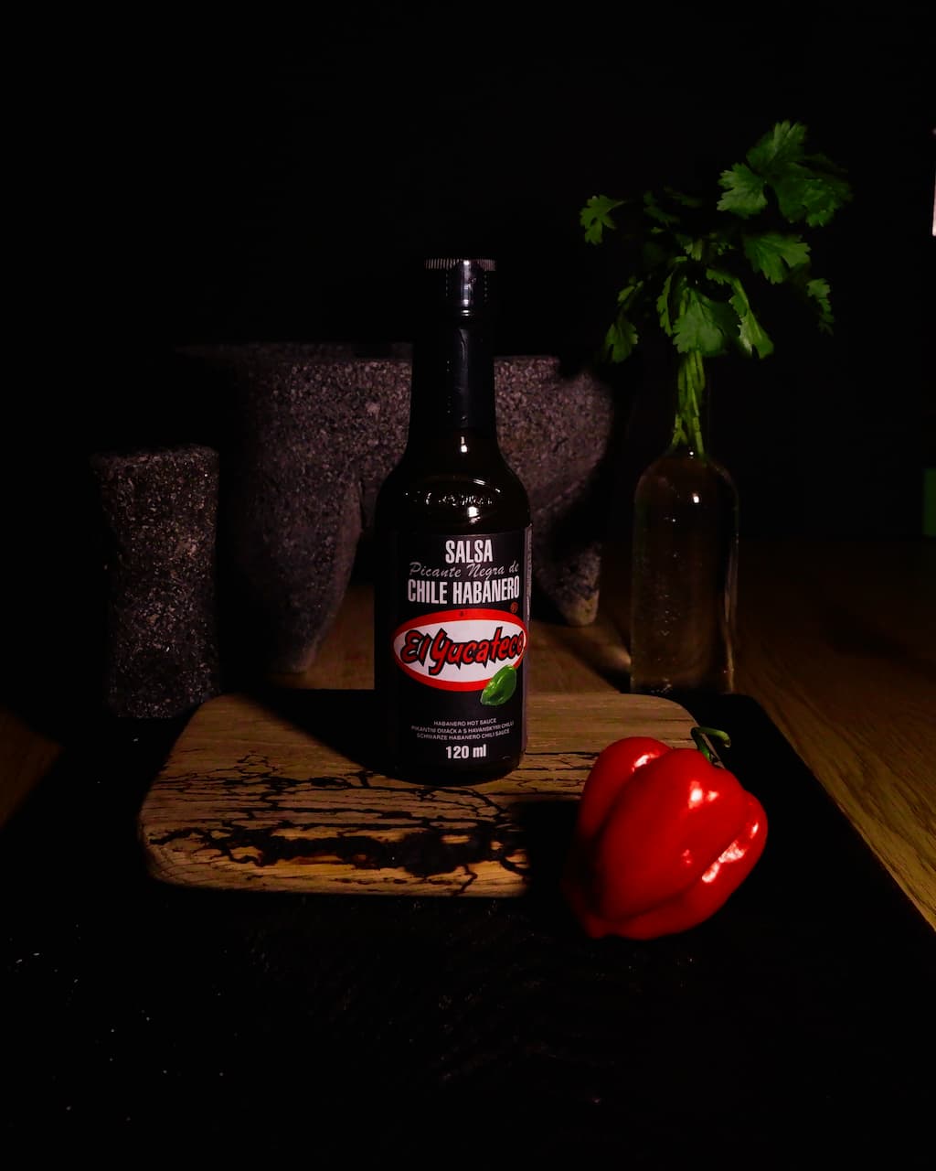 Habanero Black Label hot sauce El Yucateco 120ml